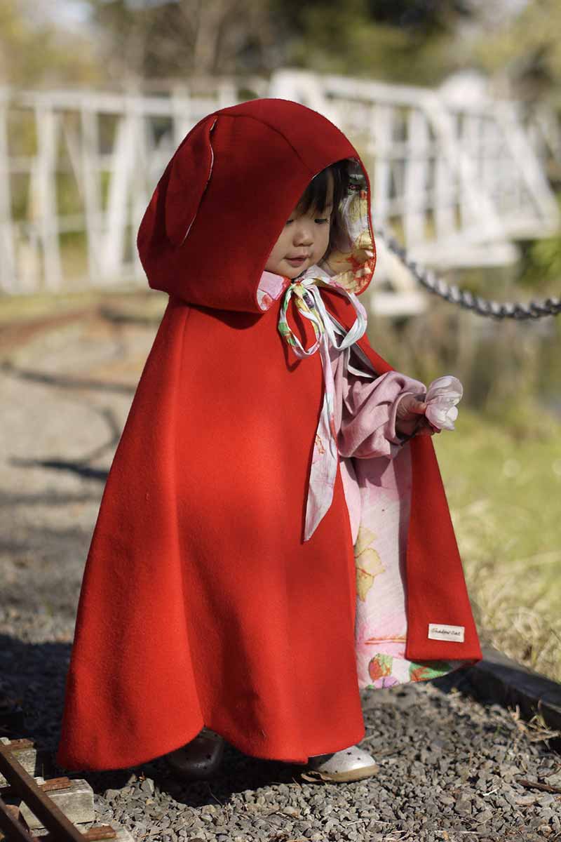 Red coat deals cape