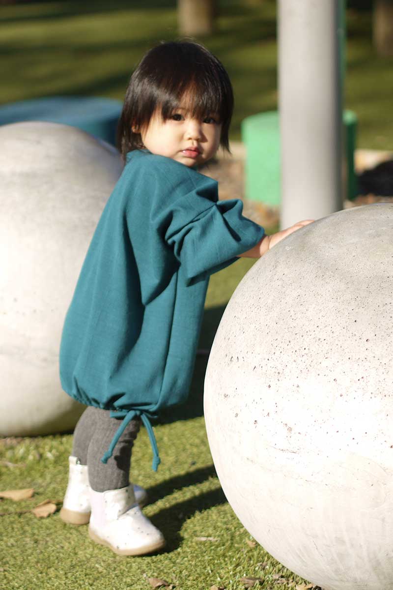 Oversized jumper girls sale